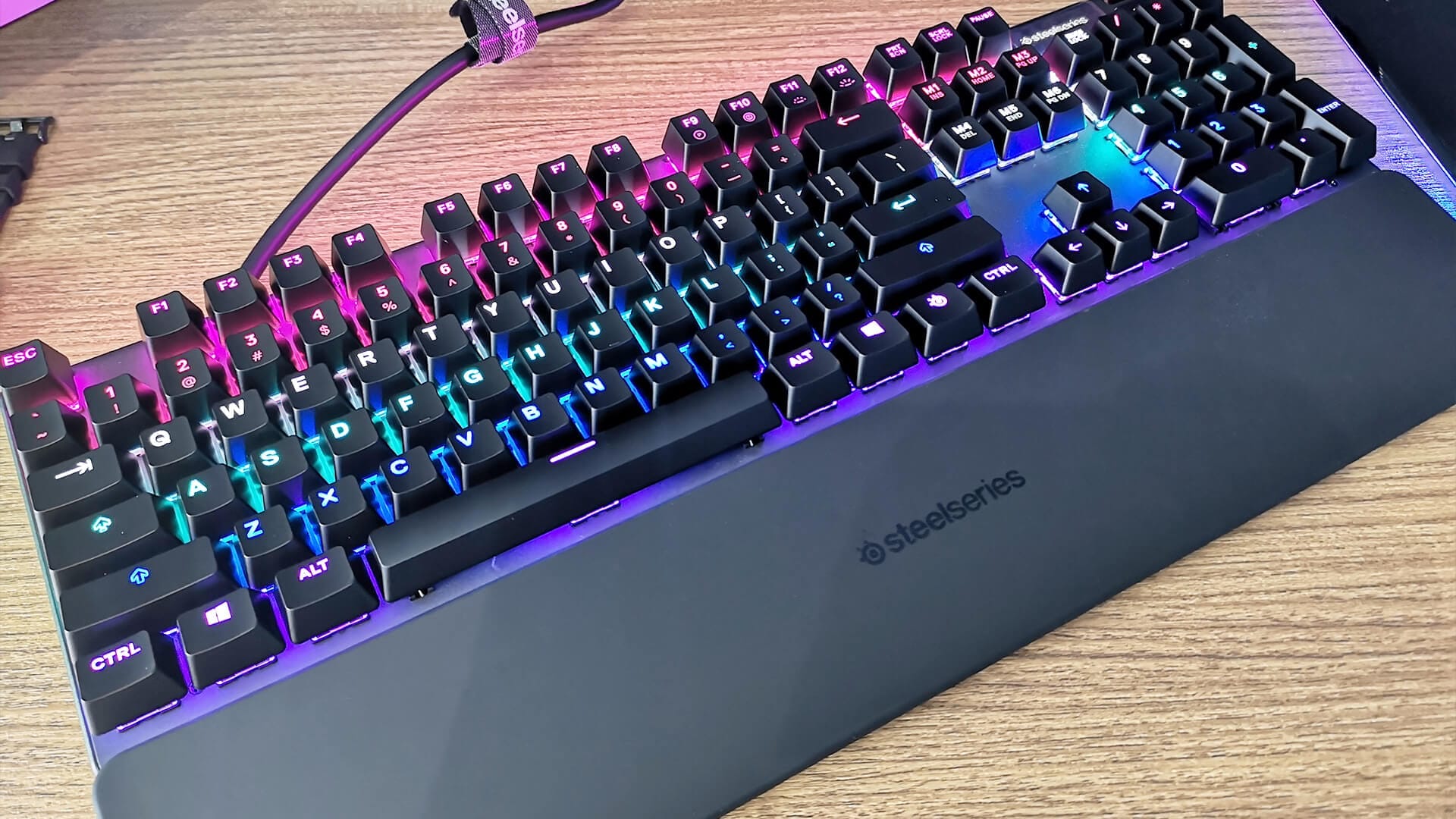 SteelSeries Apex Pro - 5