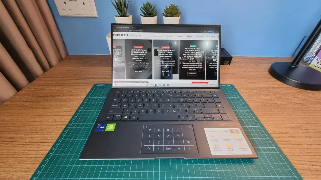 ASUS ZenBook 14 Ultralight (UX435EGL): Compact and premium