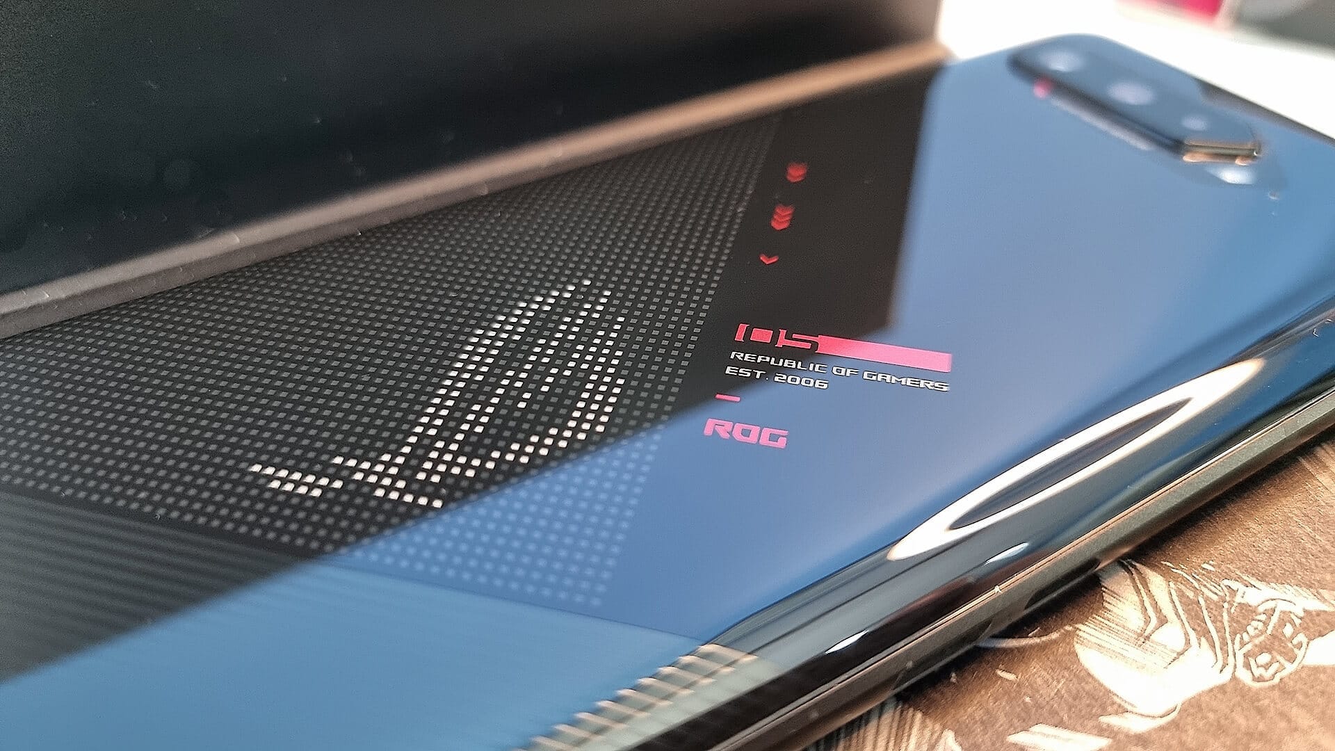 ROG Phone 5 - 12