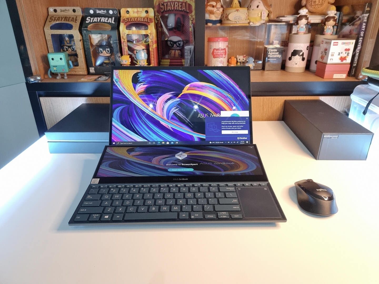 ASUS ZenBook Pro Duo 15 (UX582) The ideal content creatorâs workstation