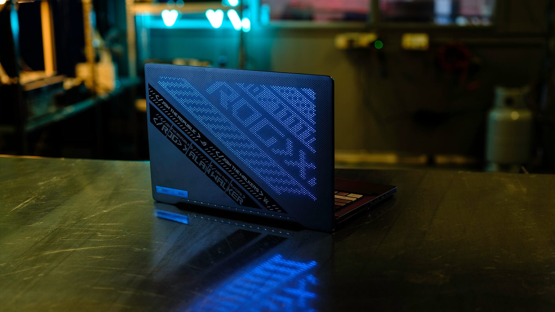 ROG Zephyrus G14 Alan Walker Special Edition harmonizes tech and music - 1