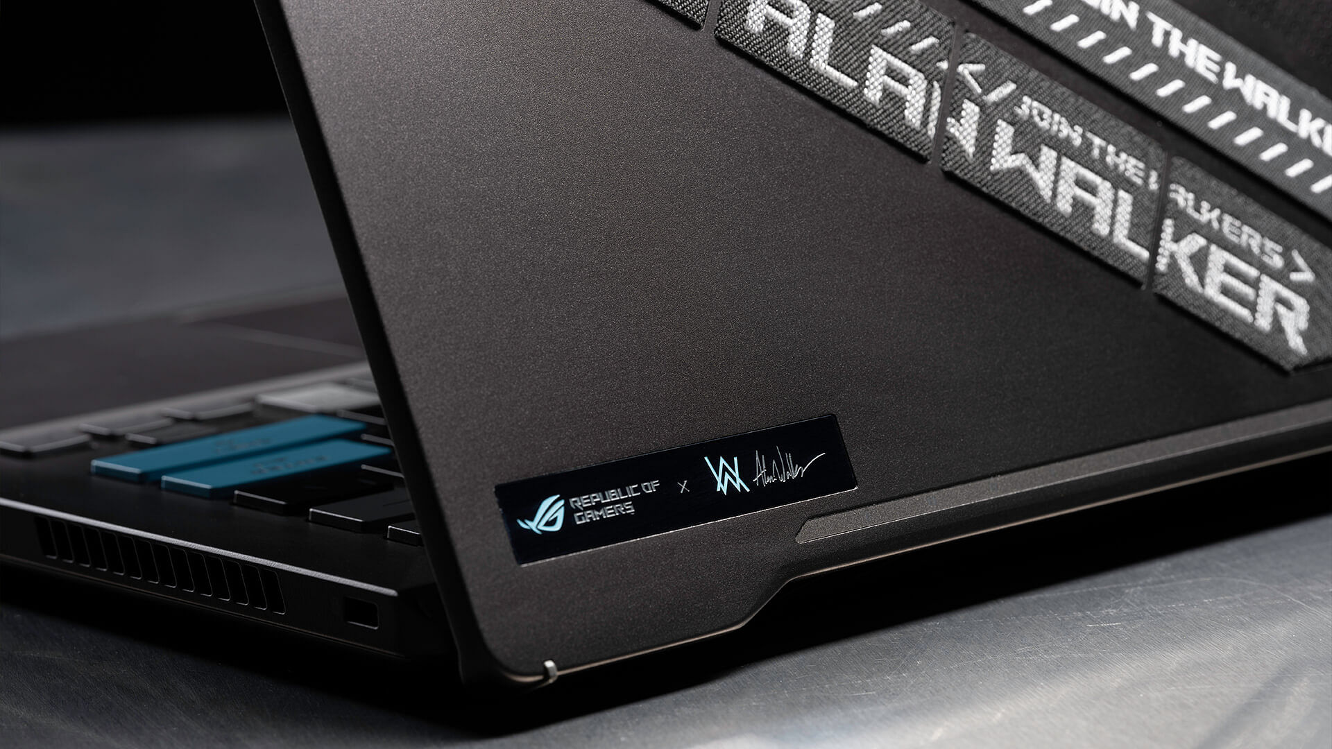 Rog Zephyrus G14 Alan Walker Special Edition Harmonizes Tech And Music Tech Edt Rog Zephyrus G14 Alan Walker Special Edition Harmonizes Tech And Music Tech Edt