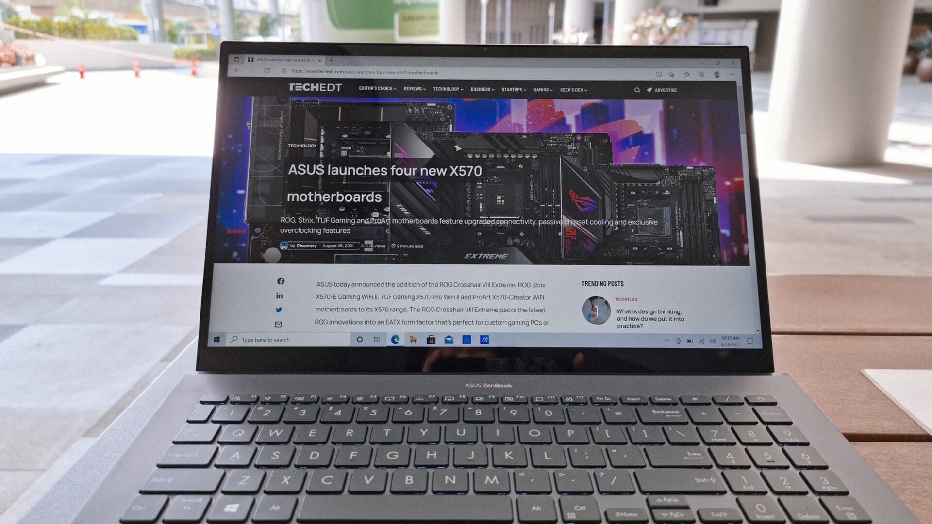 ASUS ZenBook Pro 15 (UX535) - 6