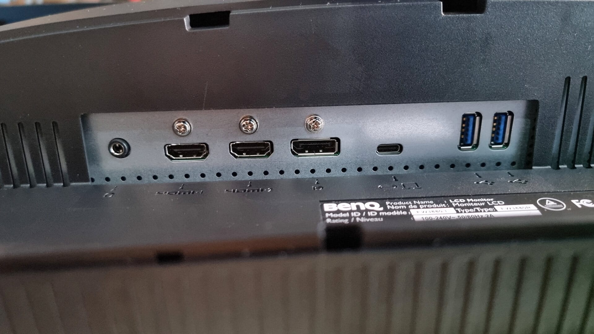 BenQ EW3880R - 9