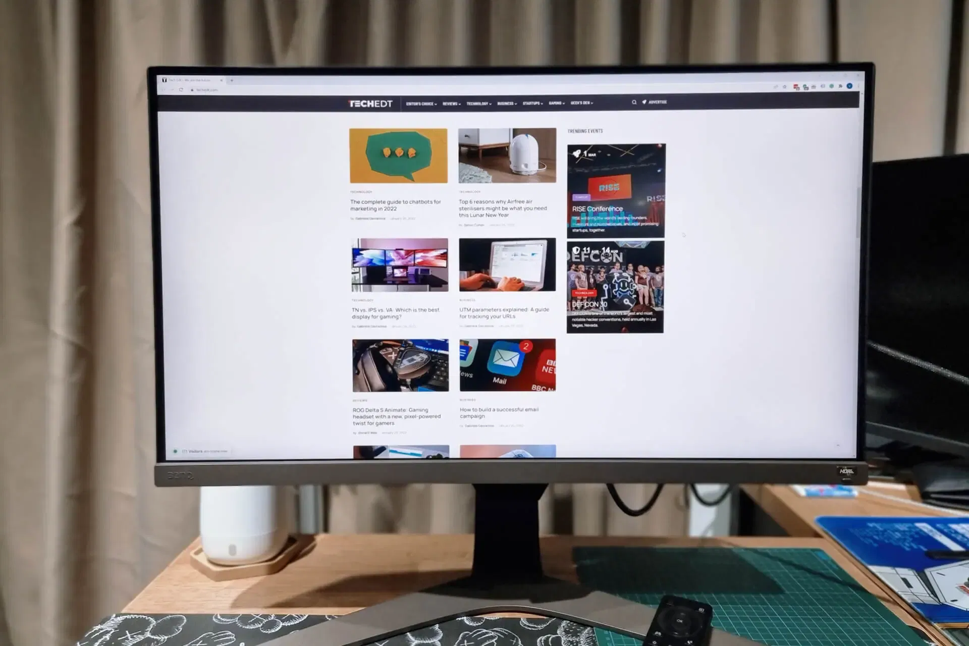 【モンニー】BenQ EW2880U エンターテインメントモニター EW2880U Refurbished Product Info | BenQ US