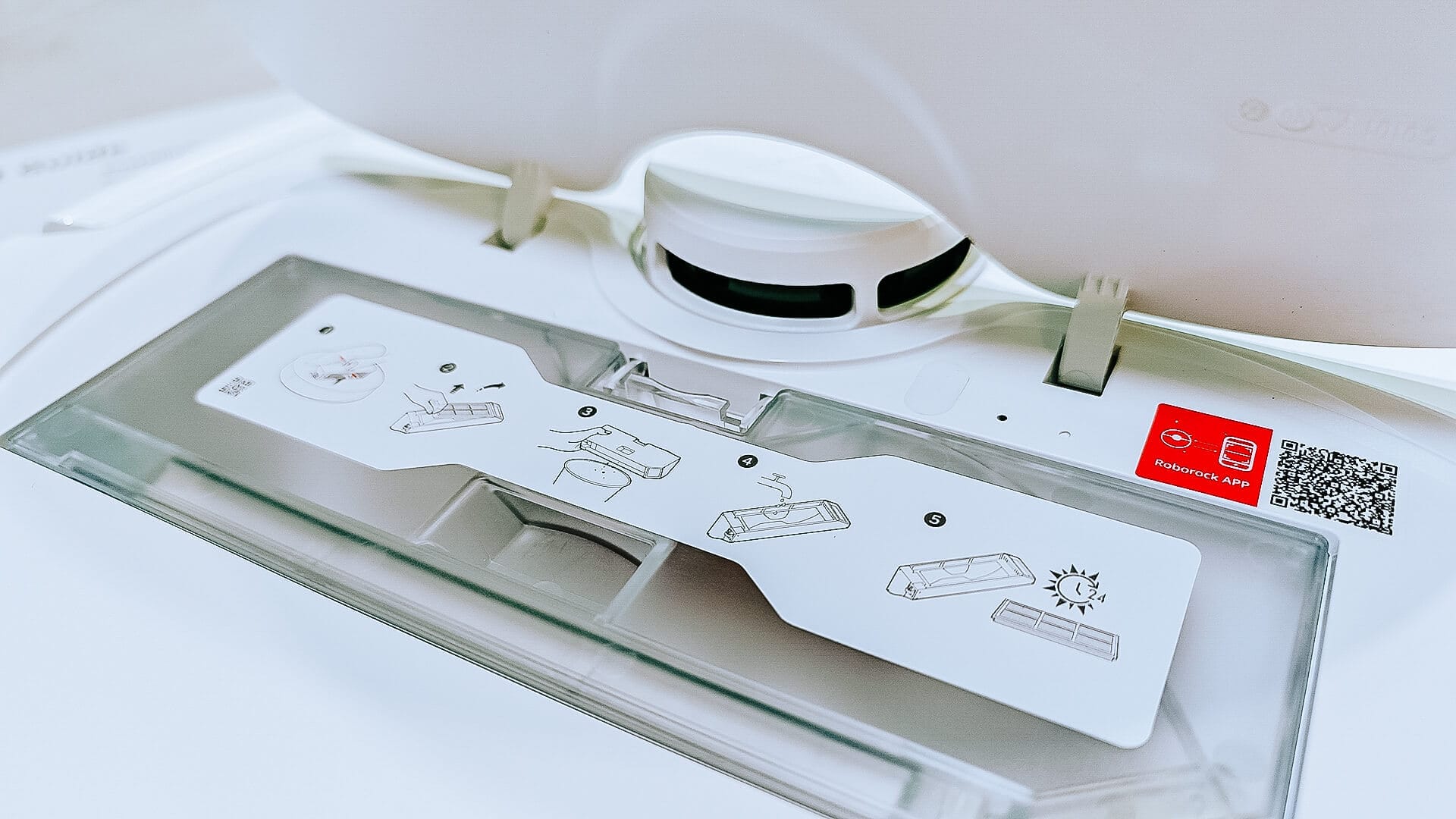Roborock Q Revo An astute blend of aesthetics and functionality - 3