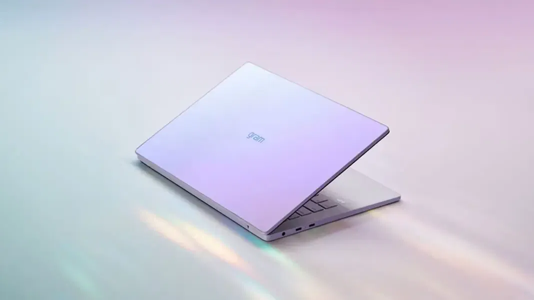 LG gram Style Aurora White review: Beautiful laptop with a