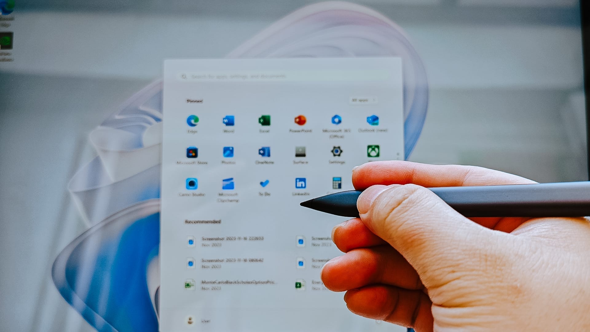 Surface Laptop Studio 2 Redefining flexibility and productivity - 8