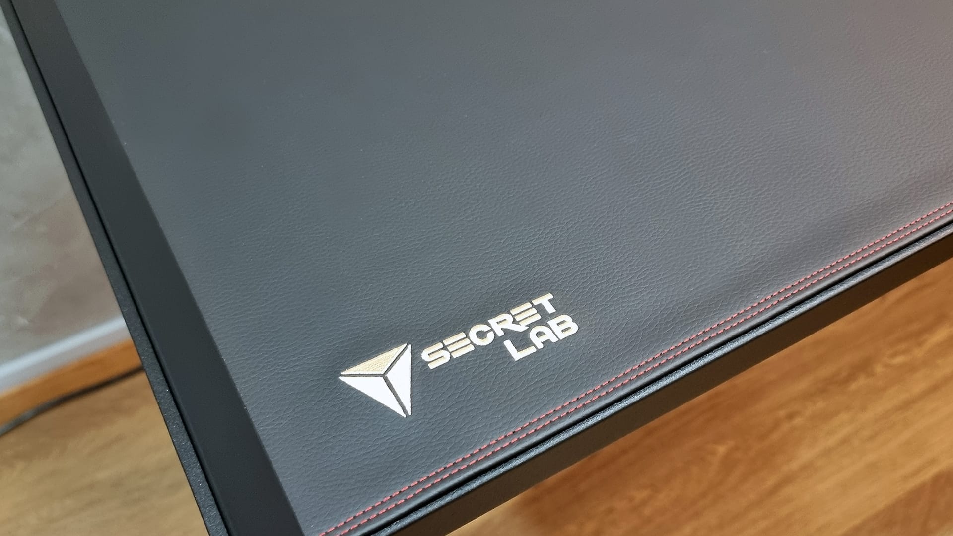 Secretlab MAGNUS Pro The ultimate desk for the tech-enthusiast - 3