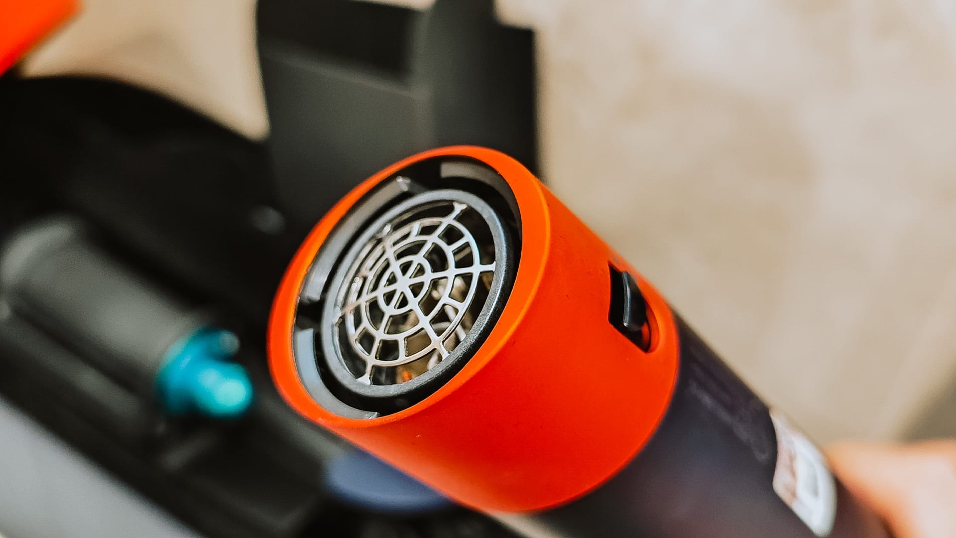 Dyson Airwrap multi-styler A transformative hair styling experience - 3