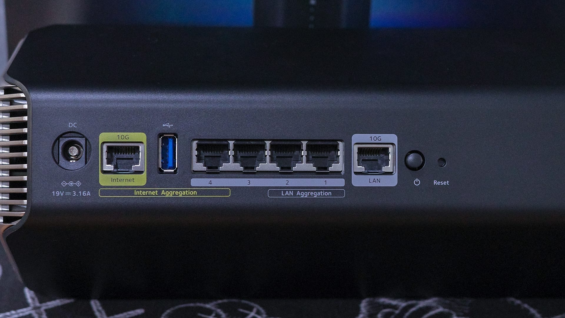 NETGEAR Nighthawk RS700- A game-changer for home networking - 4