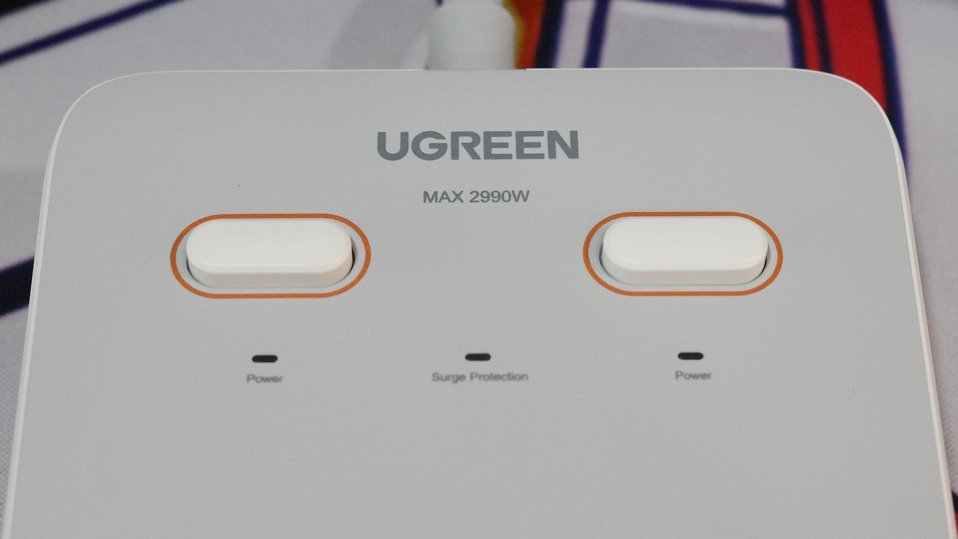UGREEN Surge Protector Power Strip review- Fast charging meets smart safety - 6