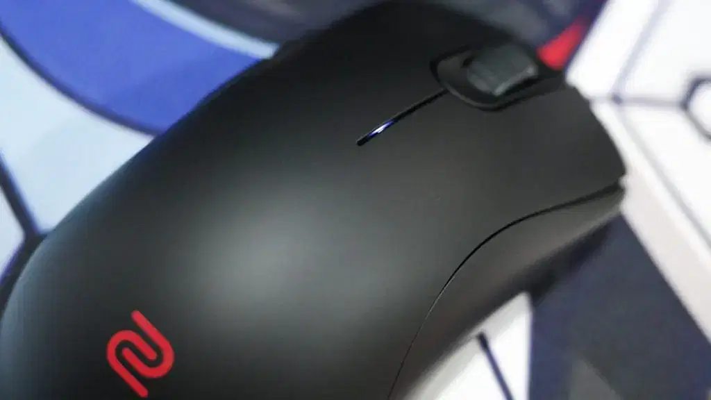 ZOWIE ZA13-DW review: The ultimate esports companion for