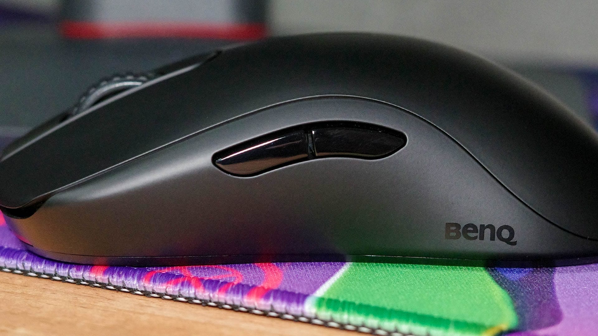 ZOWIE FK2-DW review- Precision and speed for competitive gamers - 2