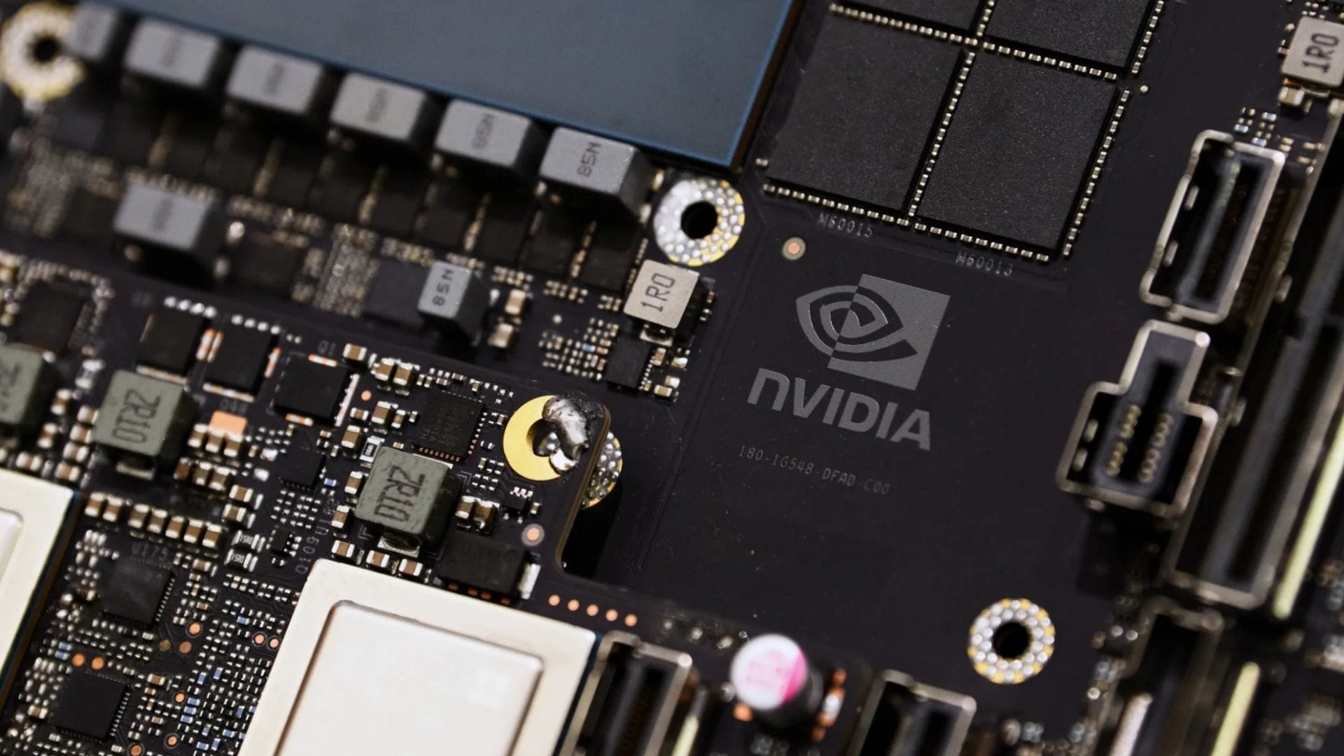 Nvidia criticises Bidenâs AI chip rules while seeking Trumpâs support