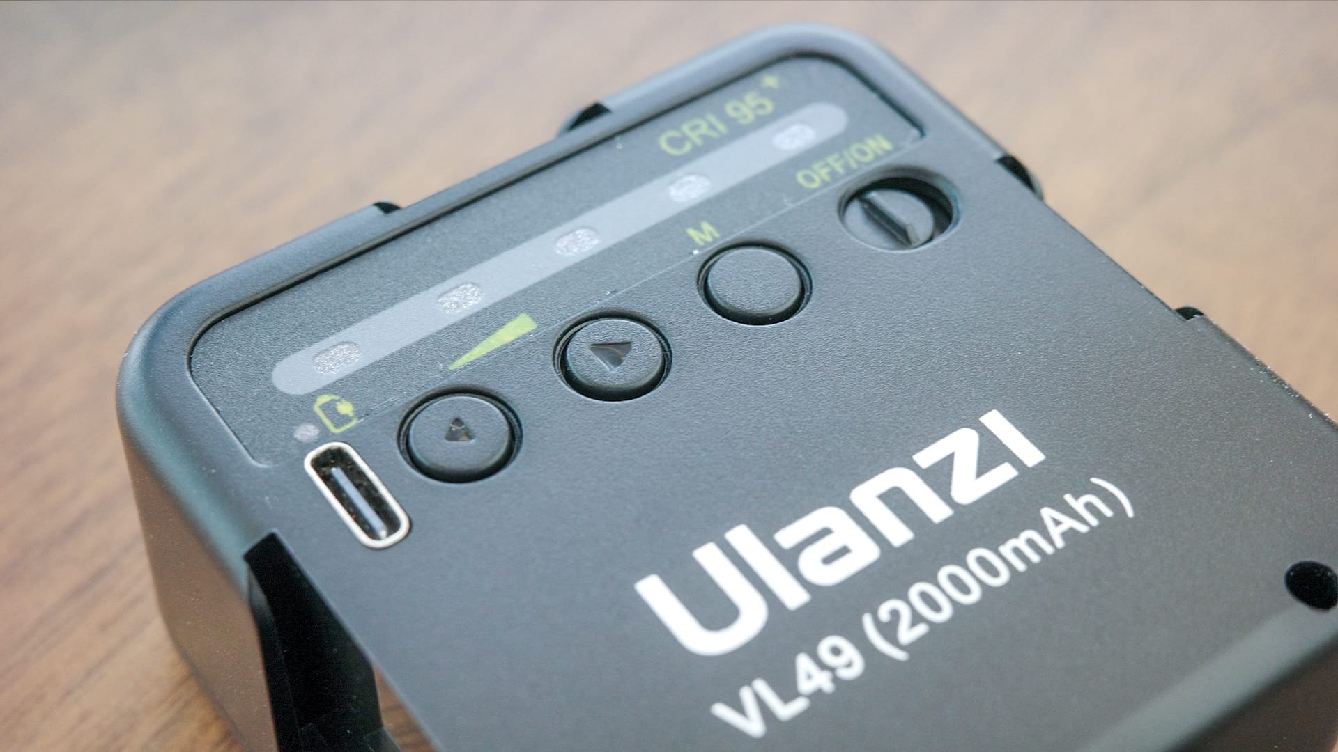 Ulanzi VL49 Rechargeable Mini LED Light review- A pocket-sized lighting powerhouse - 4