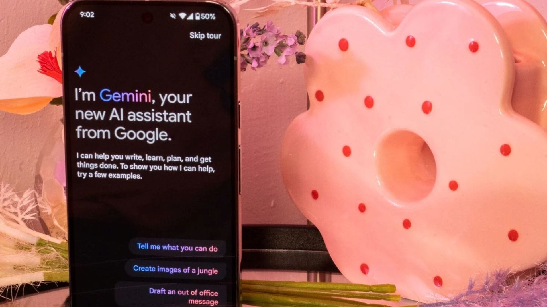 Google introduces personalised Gemini chatbot