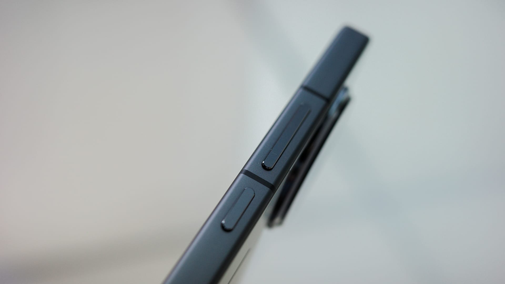 Poco F7 Pro review- Improved battery, flagship feel at a value price - 5
