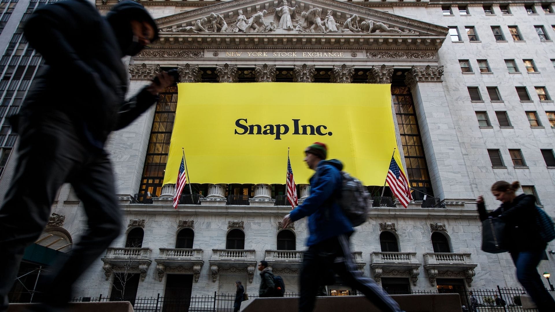 Snapchat drops plans for simplified app, tests new five-tab layout instead