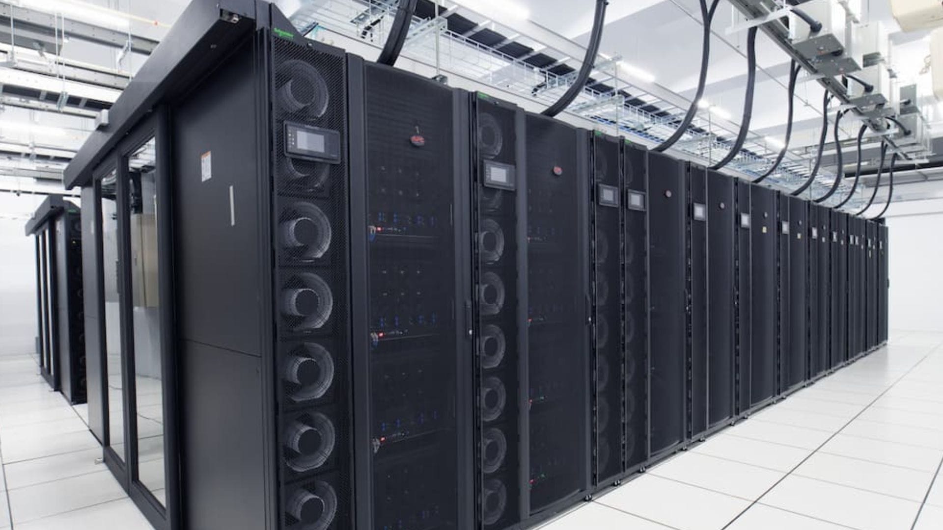 Asus subsidiary develops supercomputer to expand Taiwanâs computing power