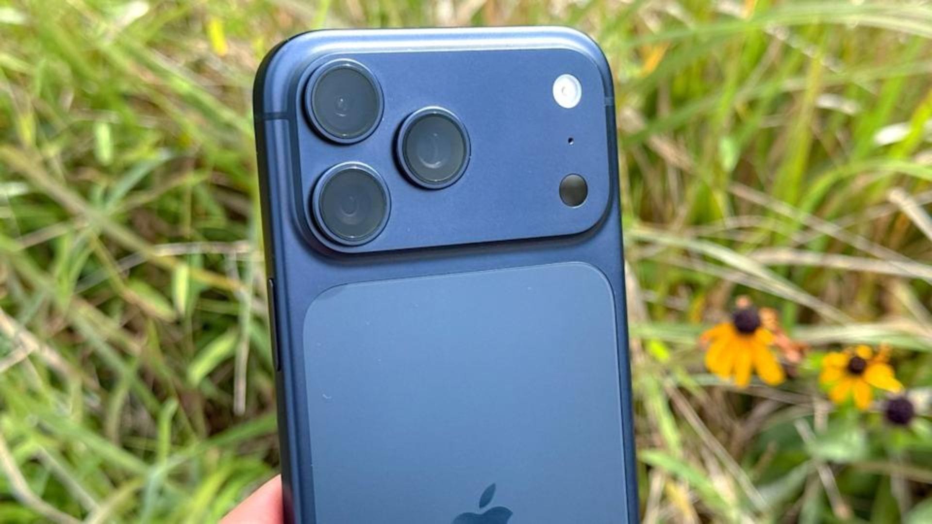 Some iPhone 17 models are reportedly prone to scratches