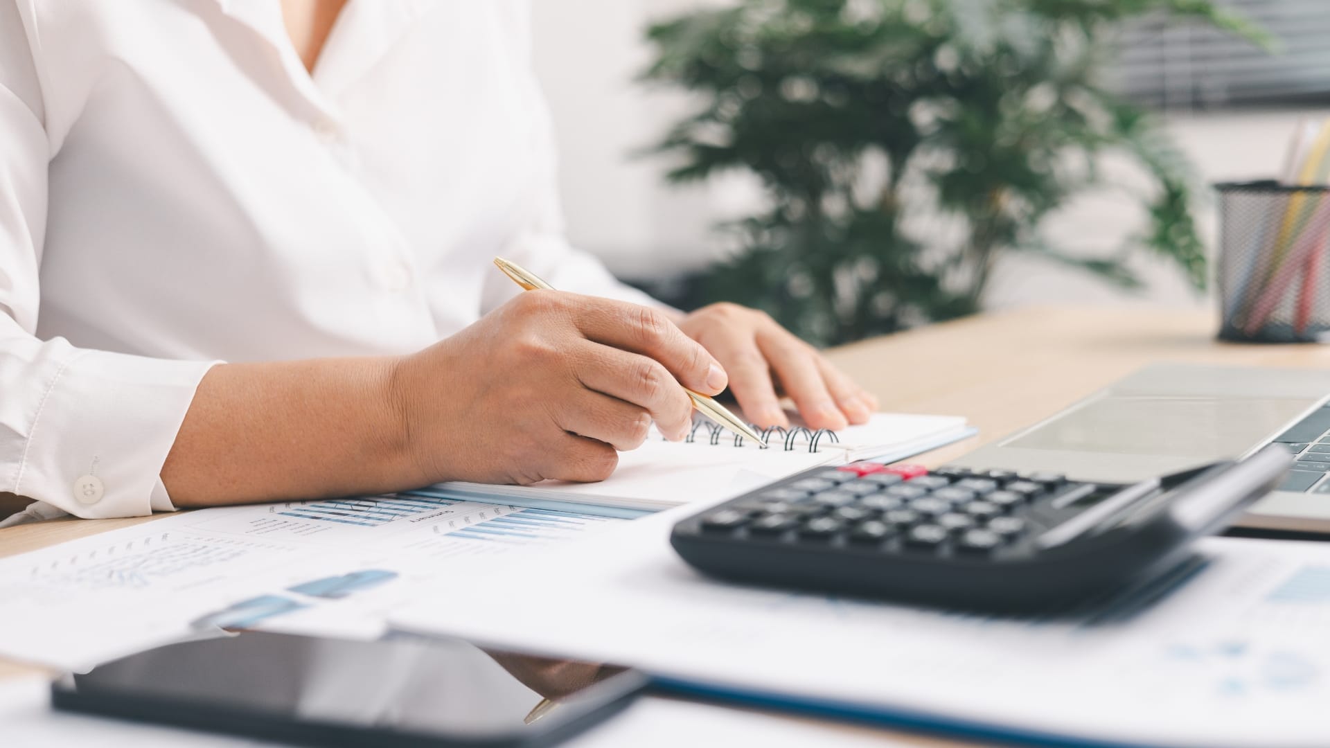 Moving accounting into AI-native workflows with Xero and Anthropic