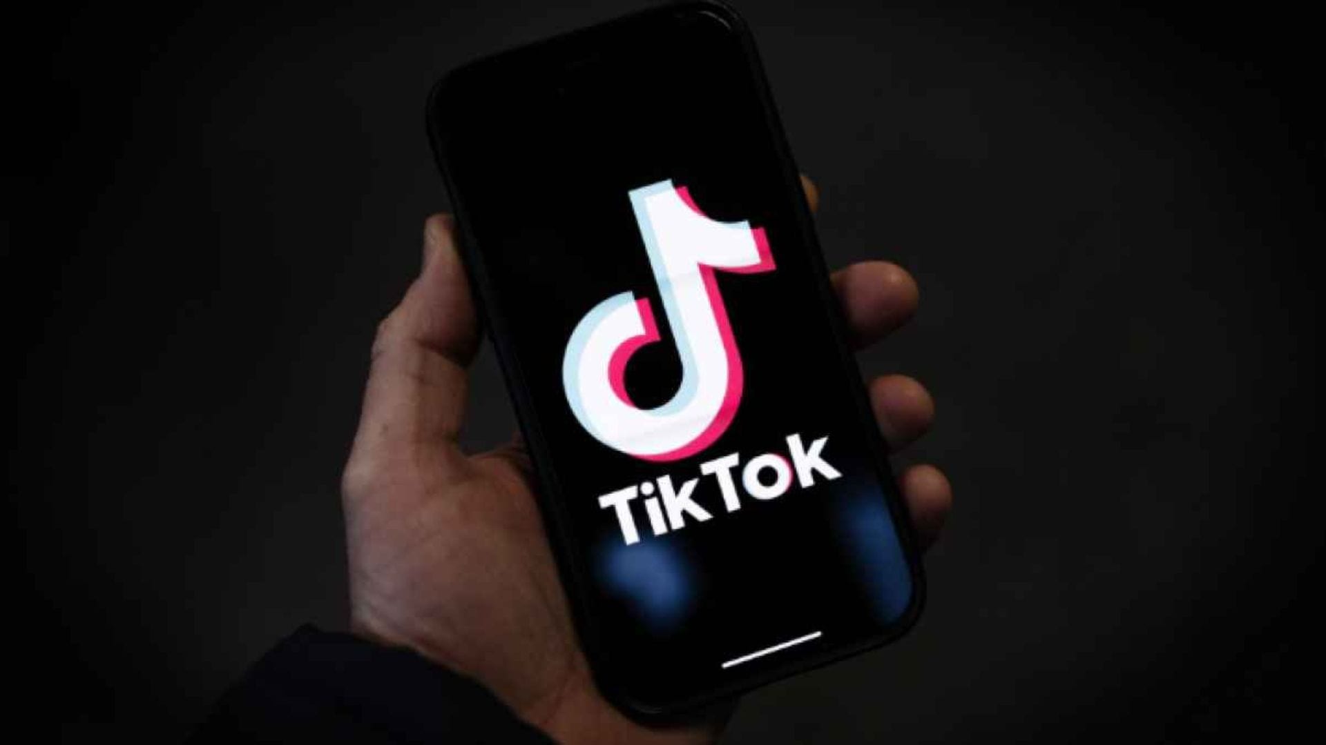 TikTok allowed to continue operations in Canada after security agreement