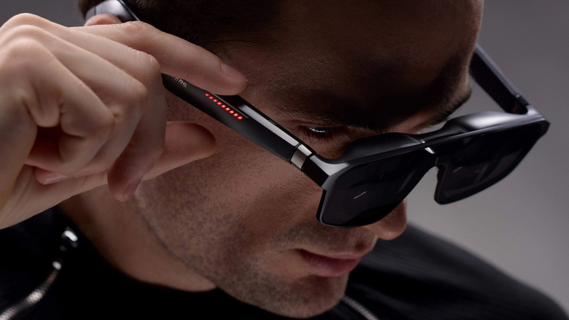 ROG and Xreal open pre-orders for R1 AR gaming glasses at US$849