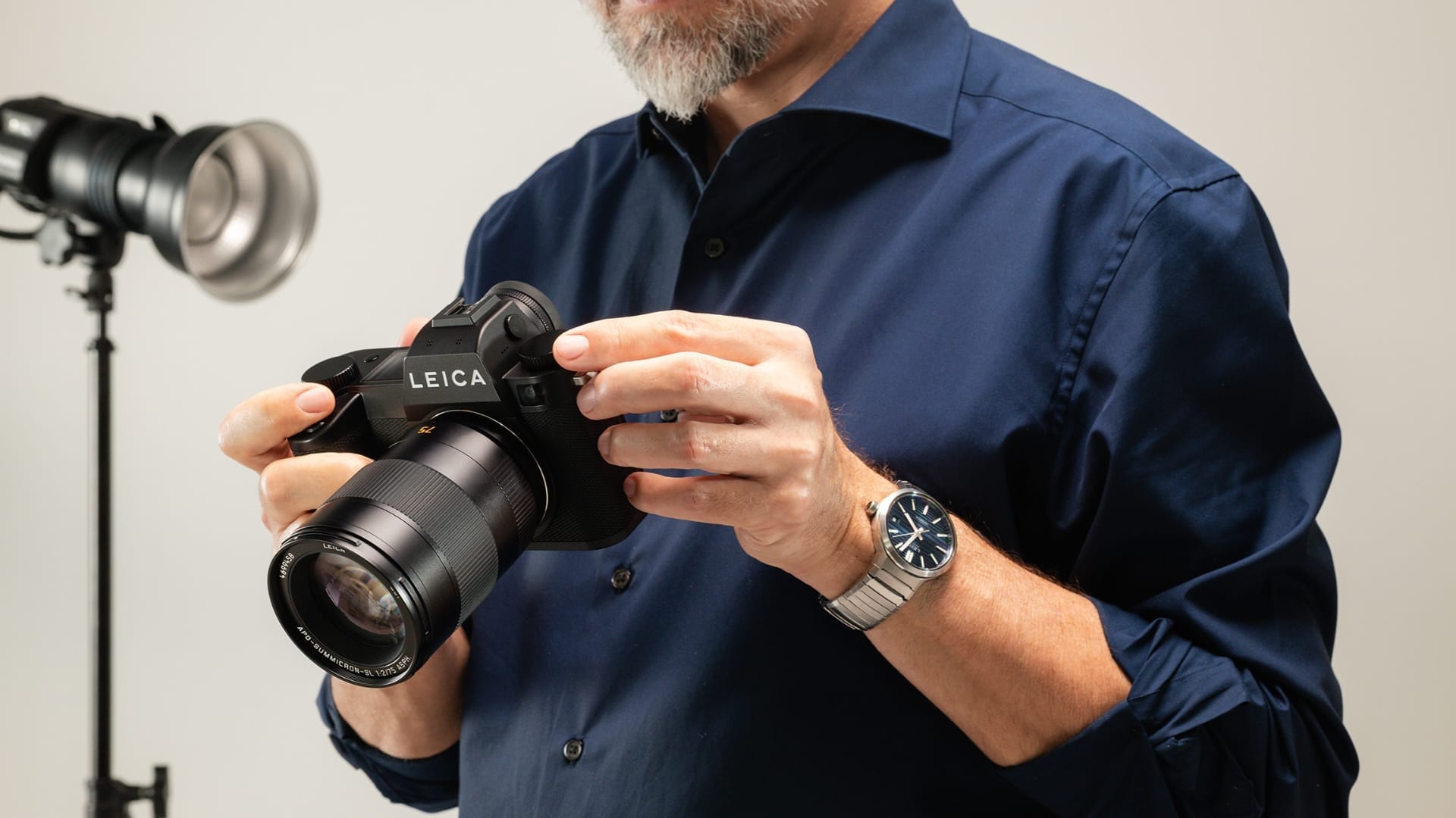 Leica adds SL3-P full-frame camera and new lenses to SL-System