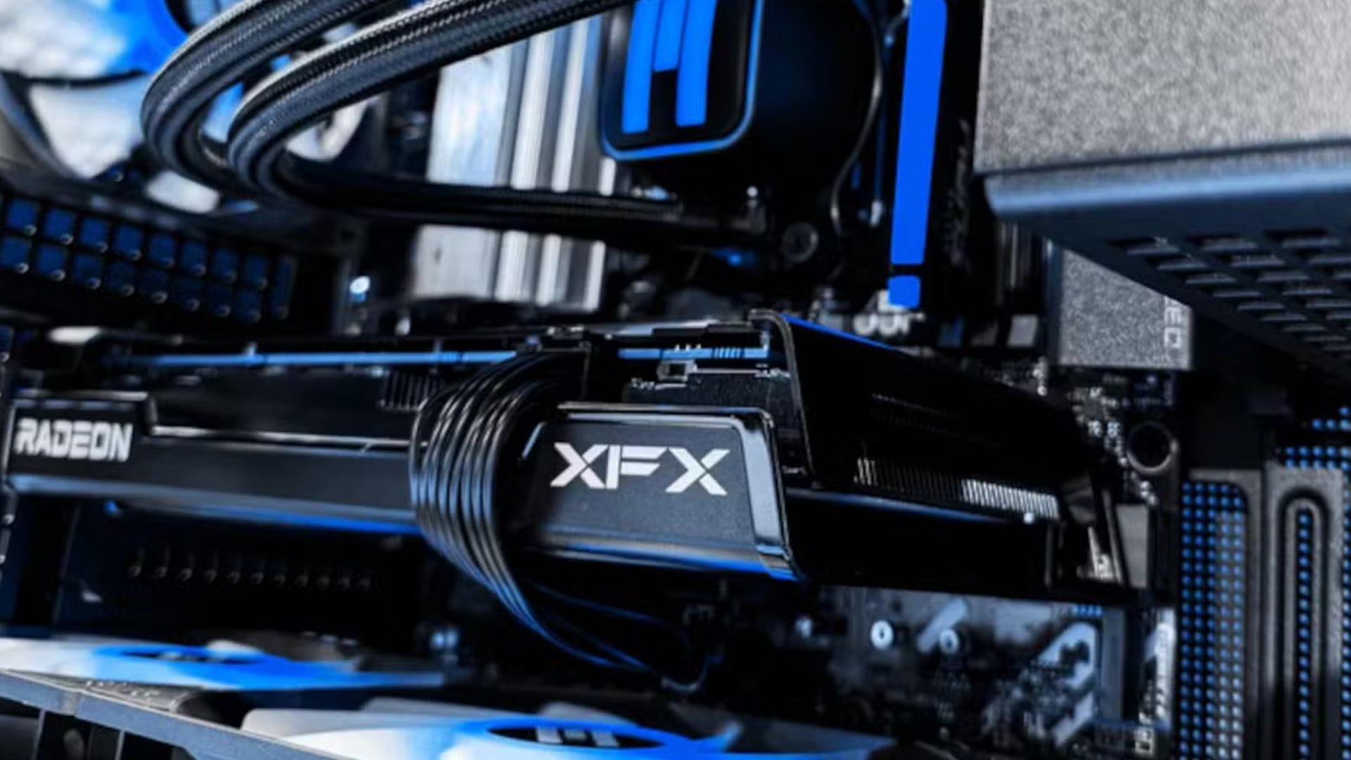MetaPCs launches SteamOS gaming desktop ahead of Valveâs Steam Machine