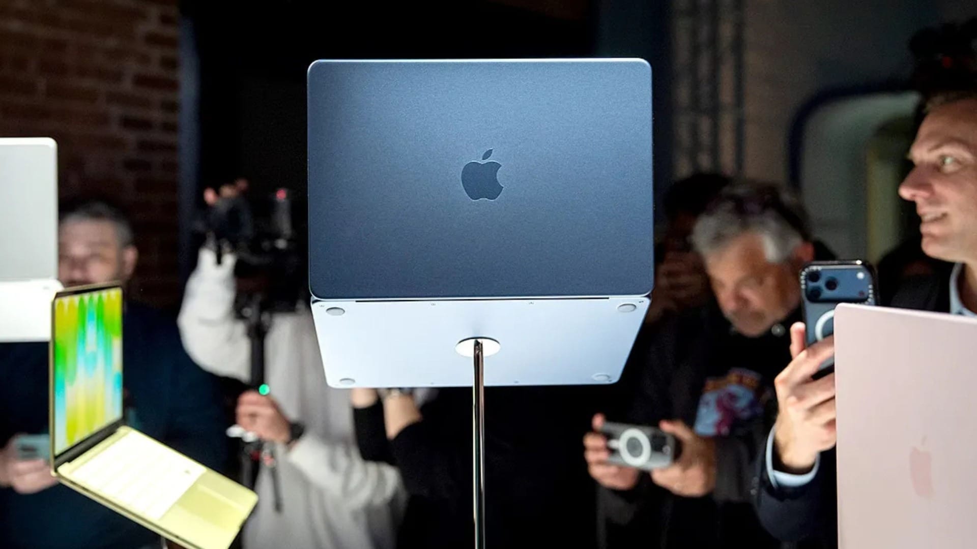 AI uncovers Apple security flaws faster than Apple can review them