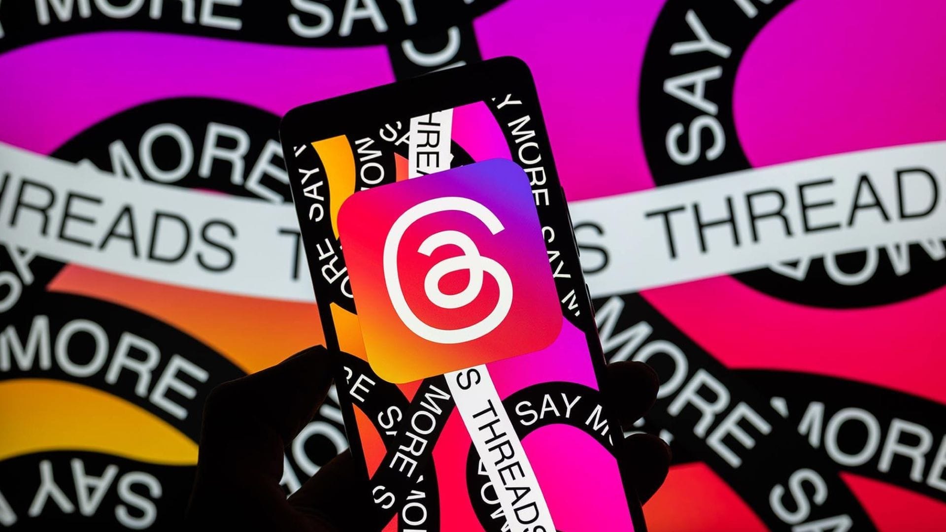Threads tests podcast transcription feature